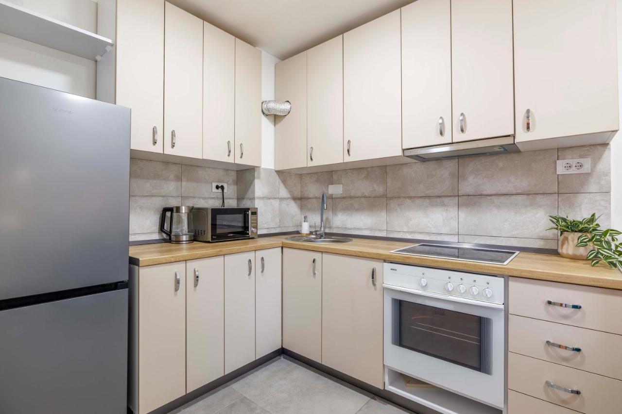 Sari City Center Apartment Novi Sad Exterior photo